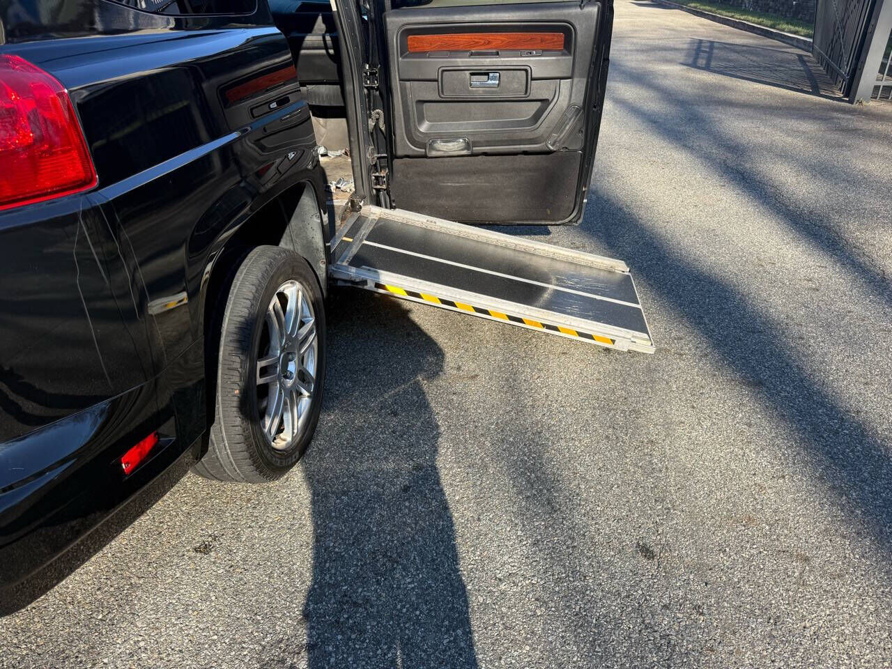 2014 AM GENERAL MV-1