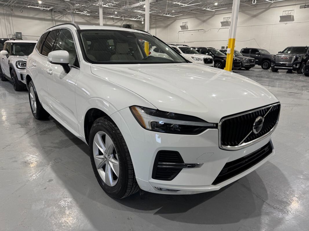 2022 VOLVO XC60