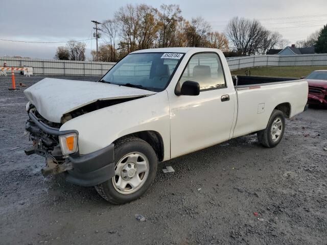 Toyota T100