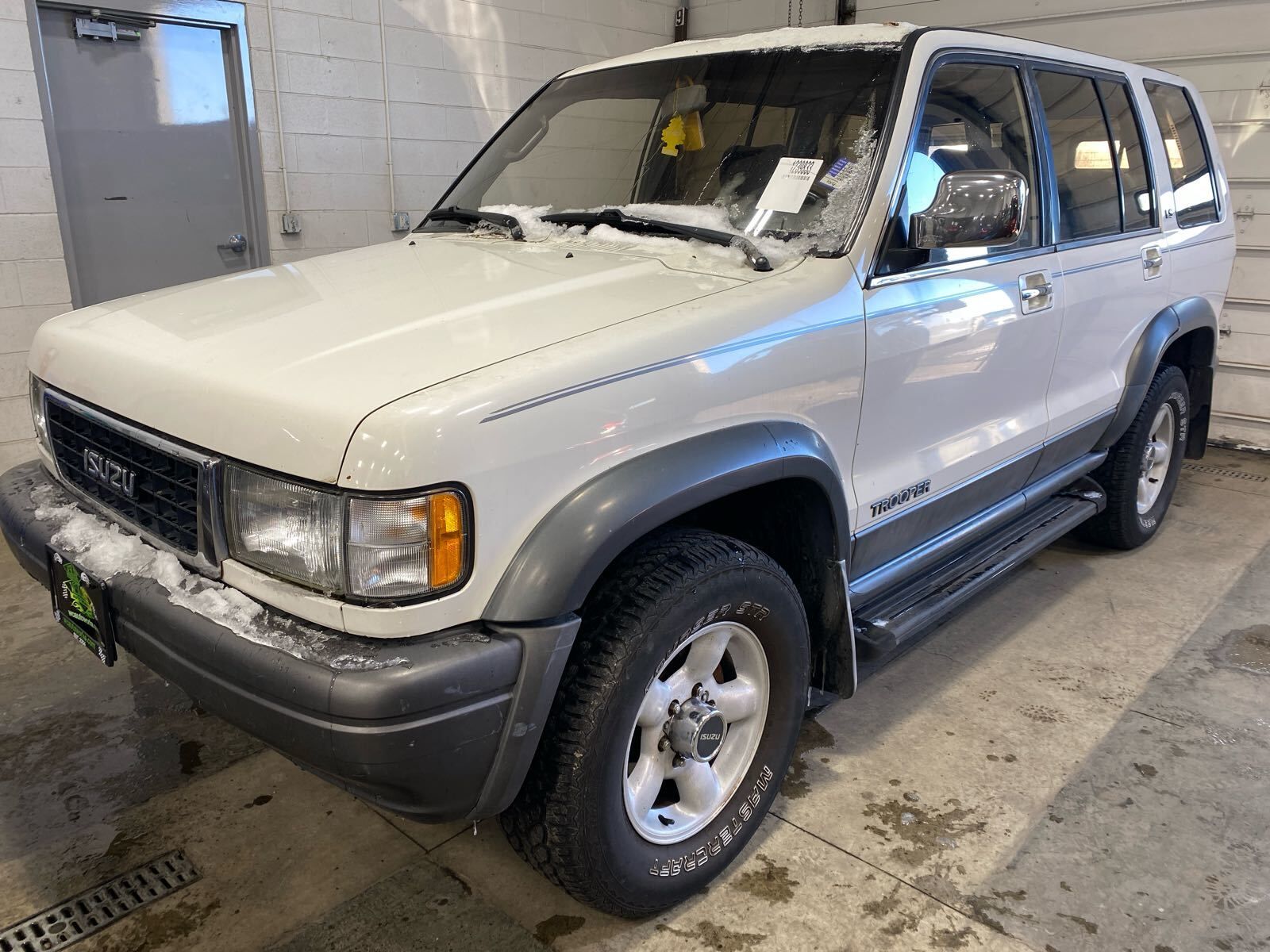 Isuzu Trooper