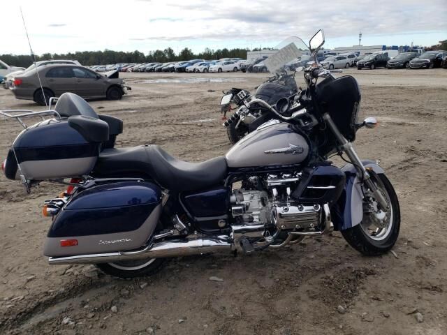 Honda GL1500CF (VALKYRIE INTERSTATE)