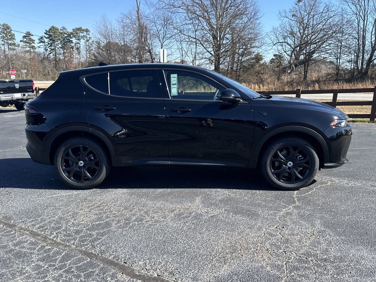 2025 DODGE HORNET