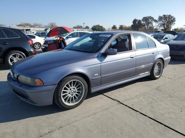 BMW 540i