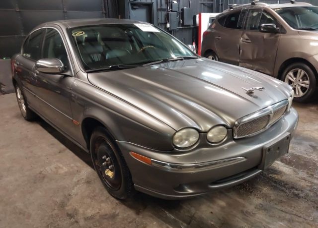 Jaguar X-Type