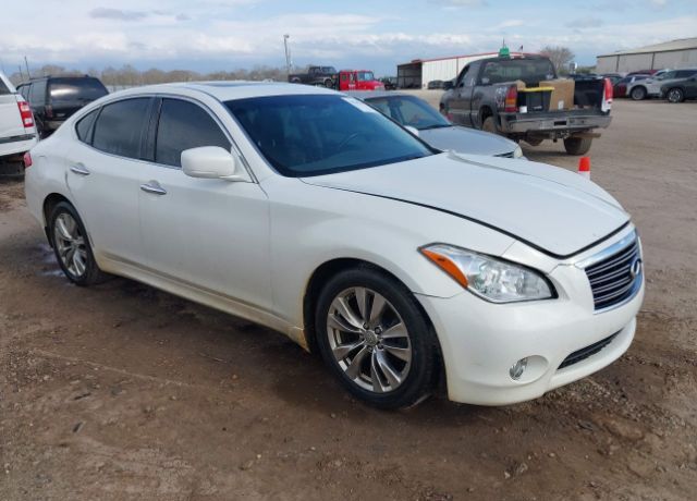 Infiniti M37