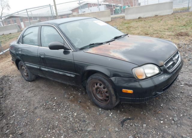 Suzuki Esteem