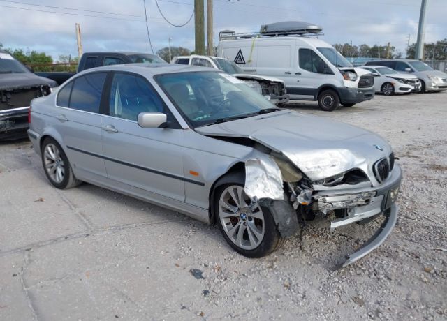 BMW 330i