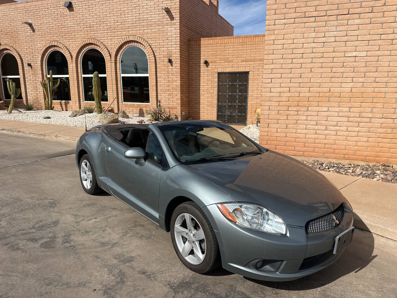 Mitsubishi Eclipse Spyder