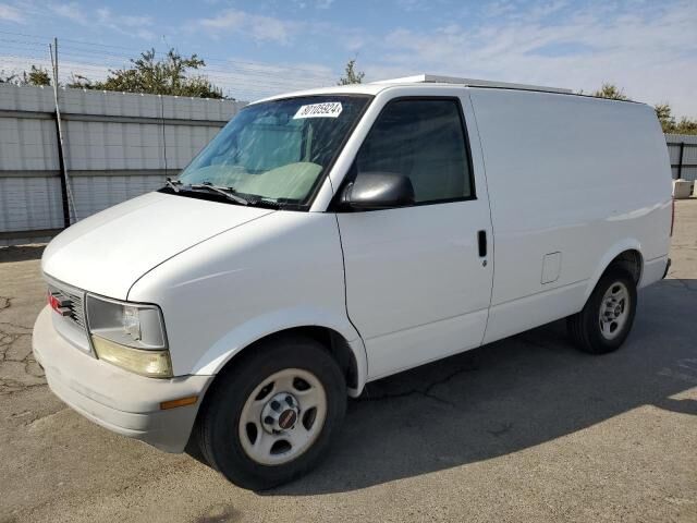 GMC Safari