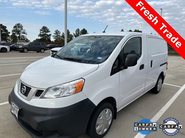 Nissan NV200