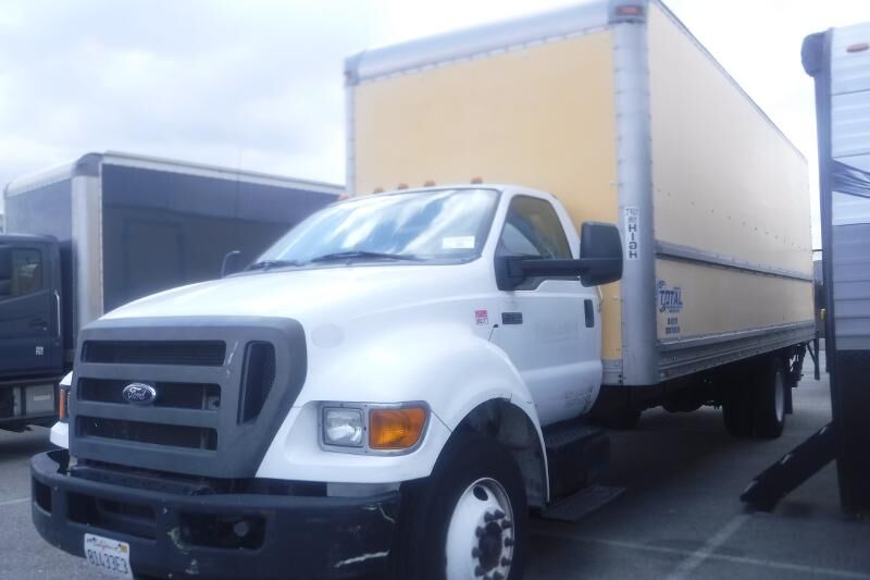 Ford F-750