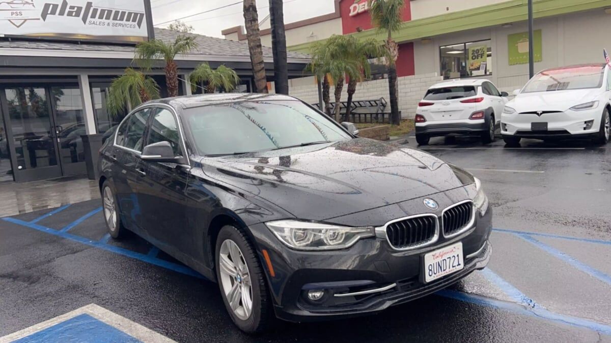 2018 BMW 330i