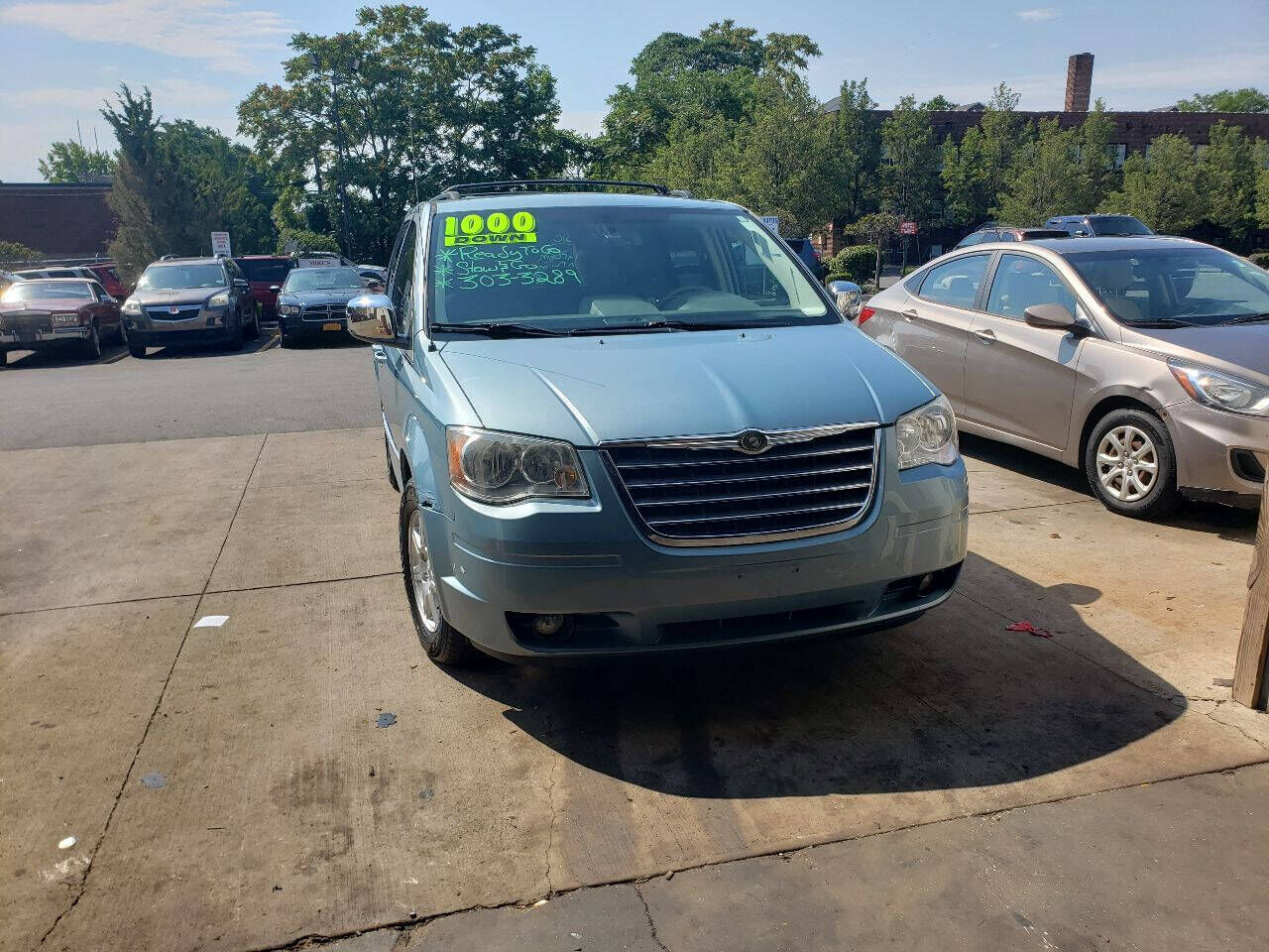 2010 CHRYSLER Town and Country