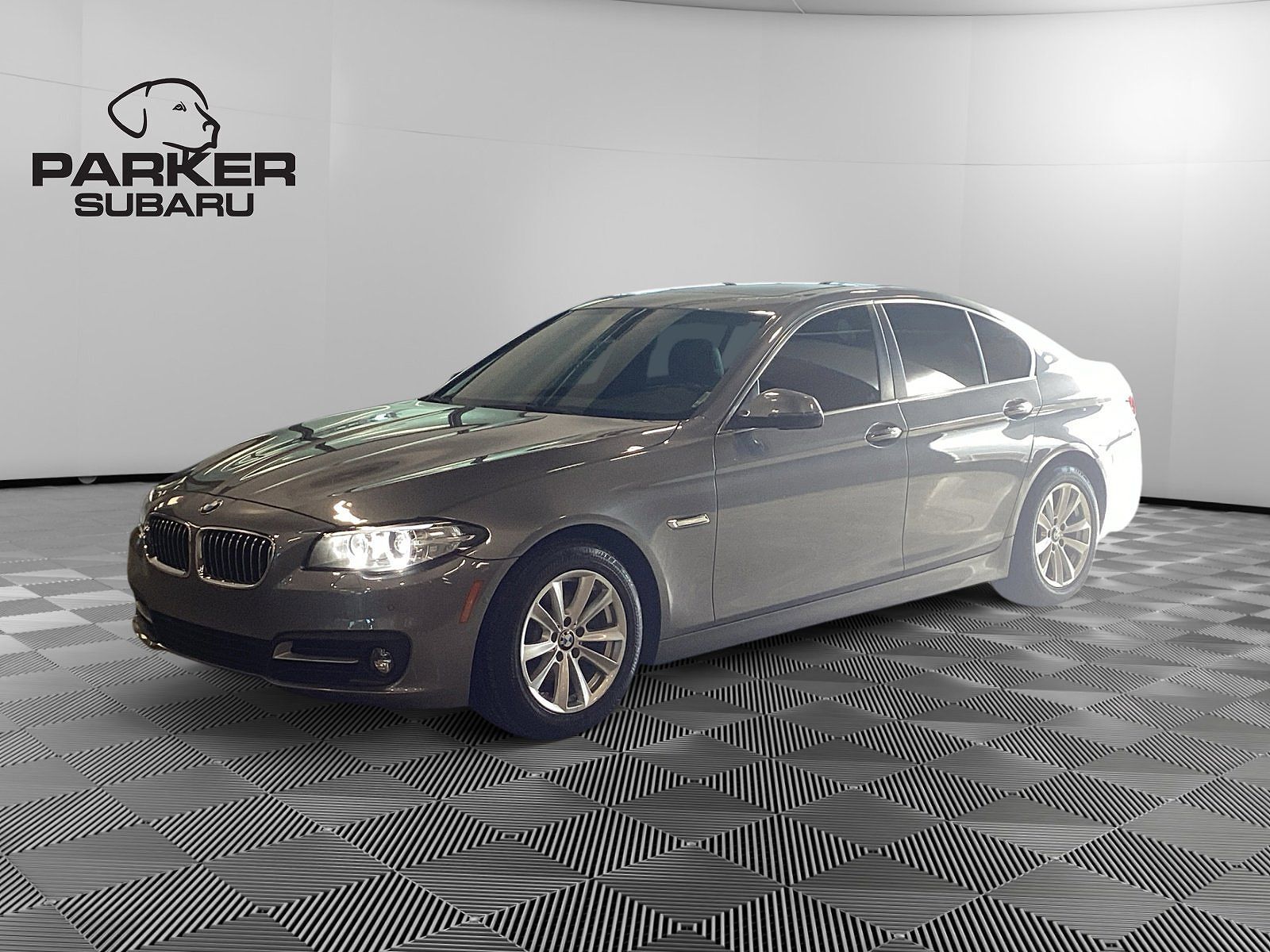 BMW 528i