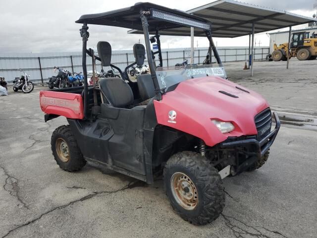 Honda MUV700 (Big Red)