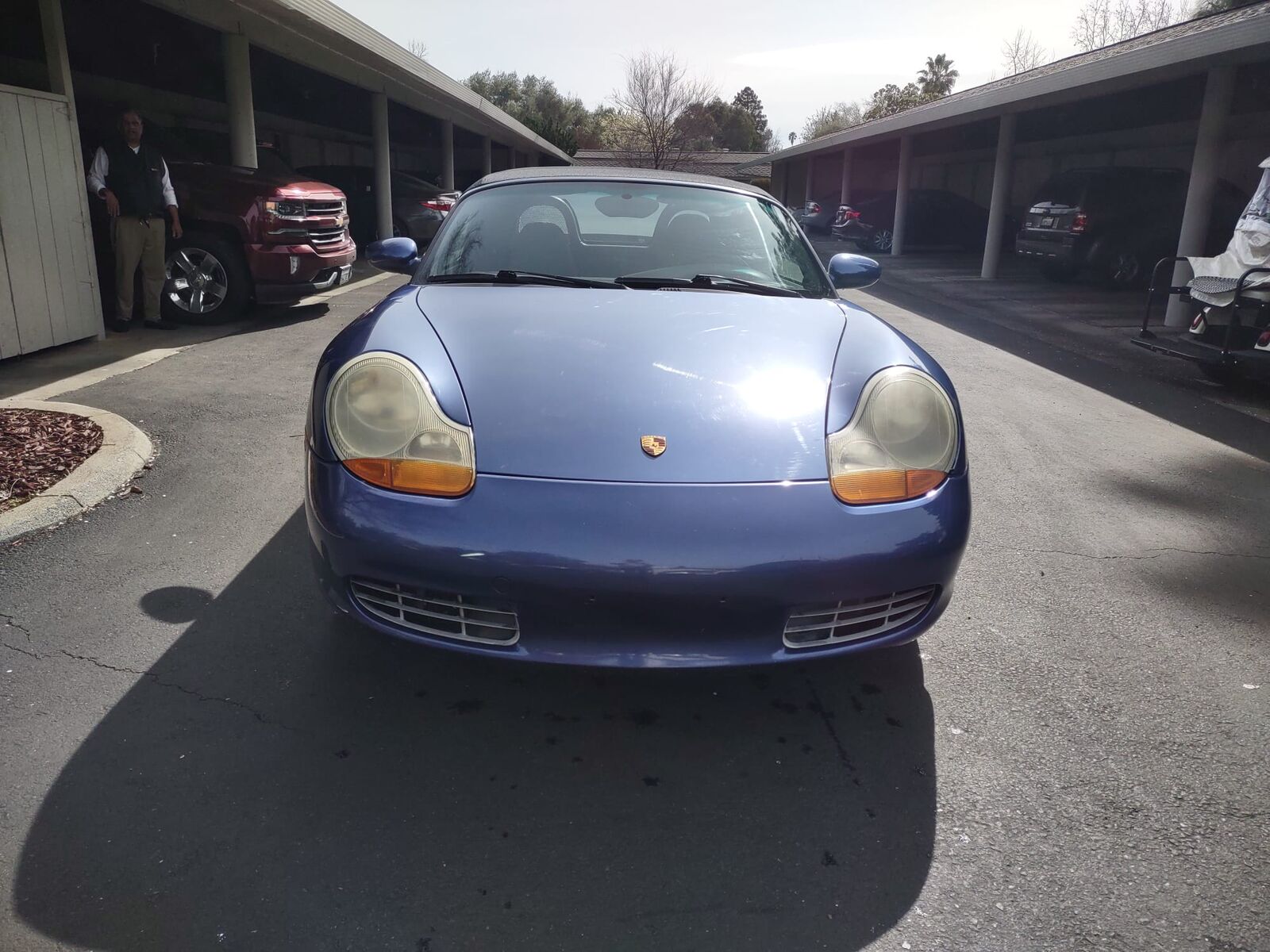 PORSCHE
