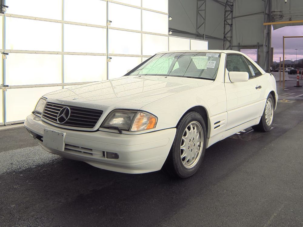 MERCEDES-BENZ