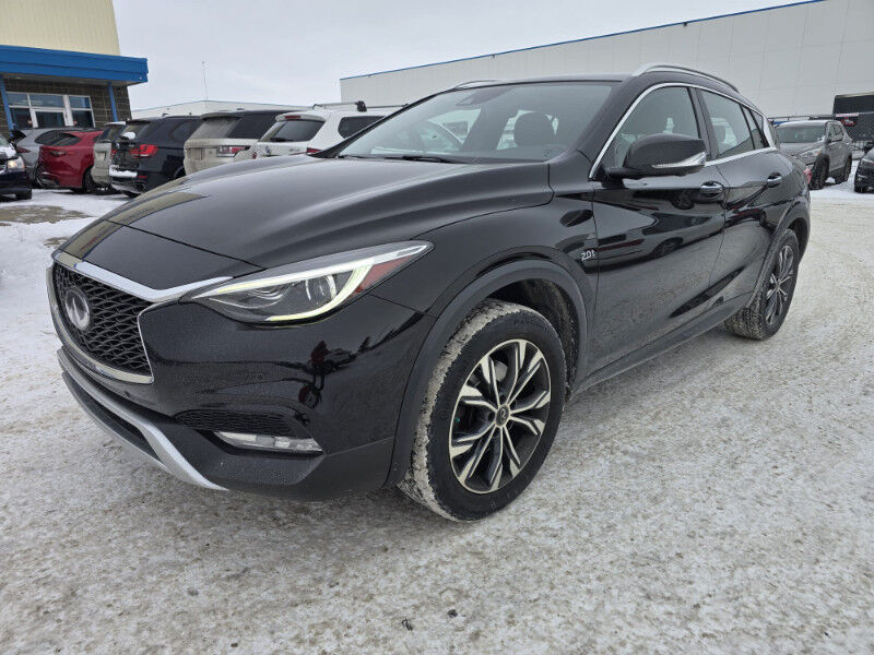Infiniti QX30