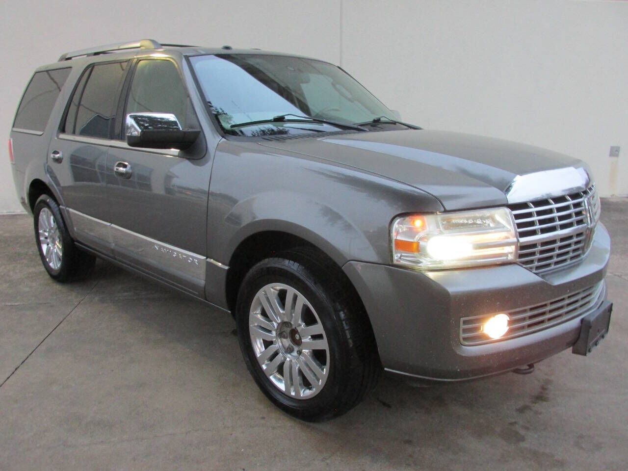 Lincoln Navigator