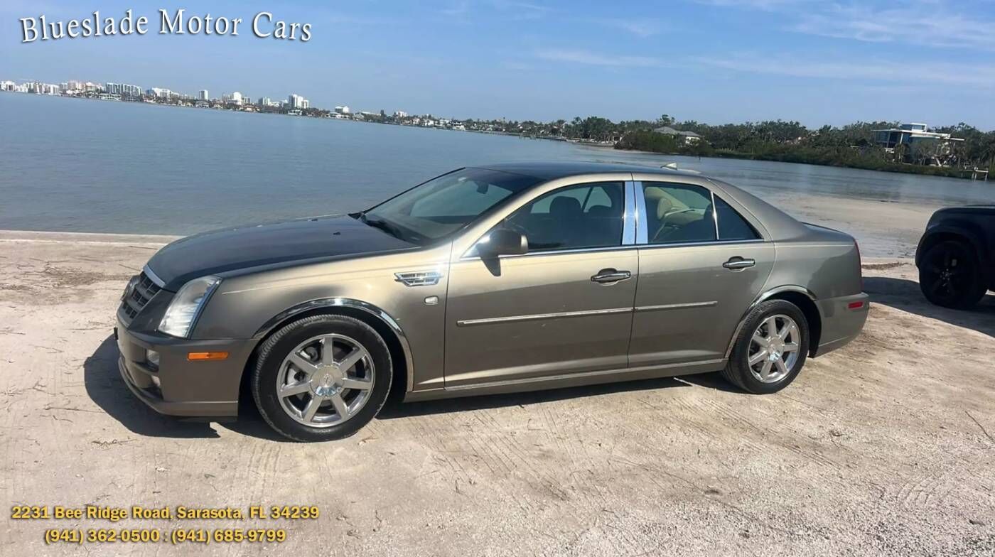 Cadillac STS
