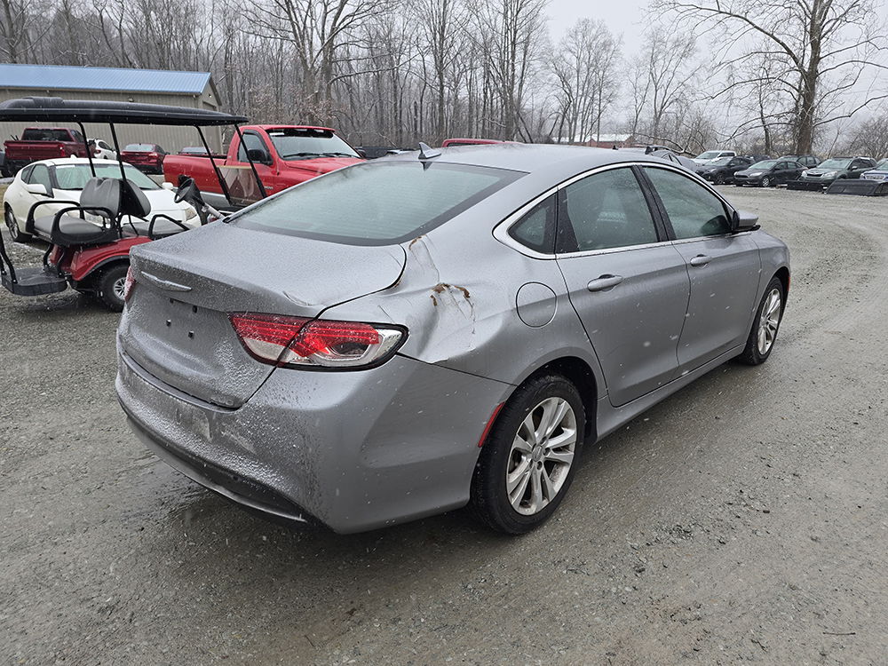 2016 CHRYSLER 200