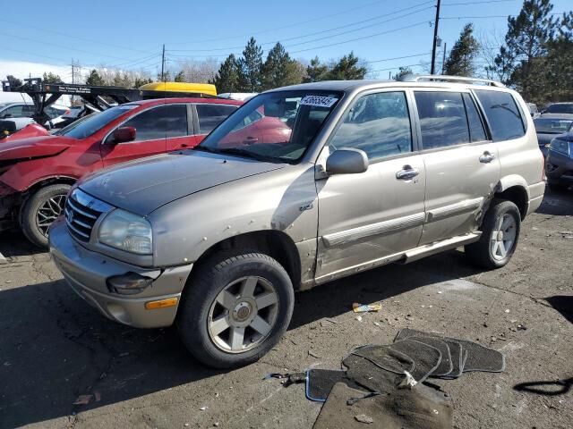 Suzuki XL7