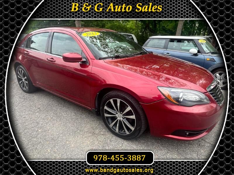 2013 CHRYSLER 200