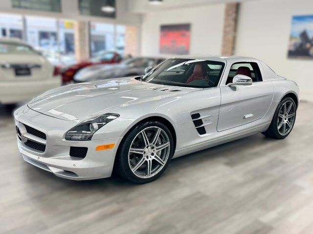 Mercedes-Benz SLS-Class
