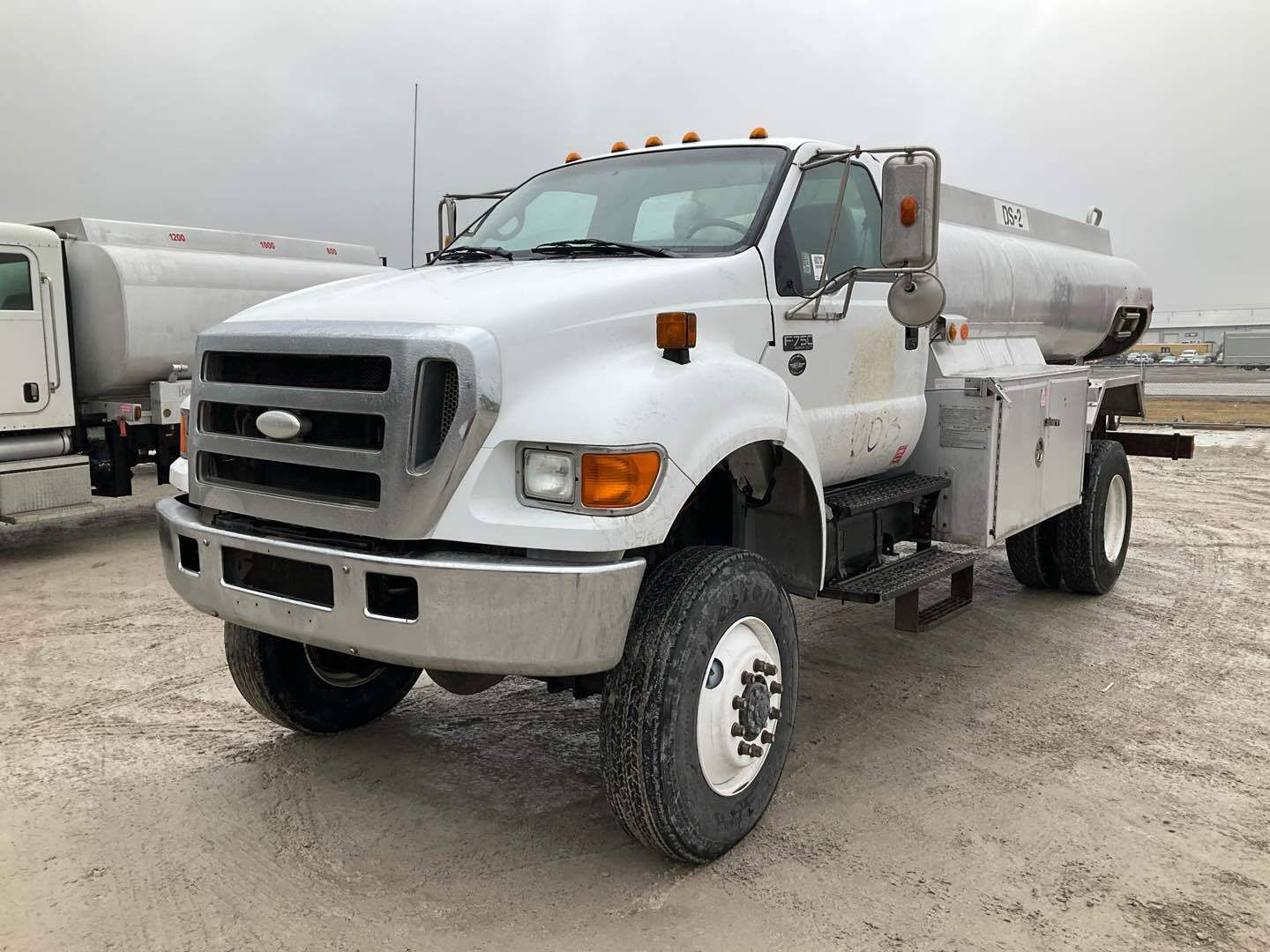 Ford F-750