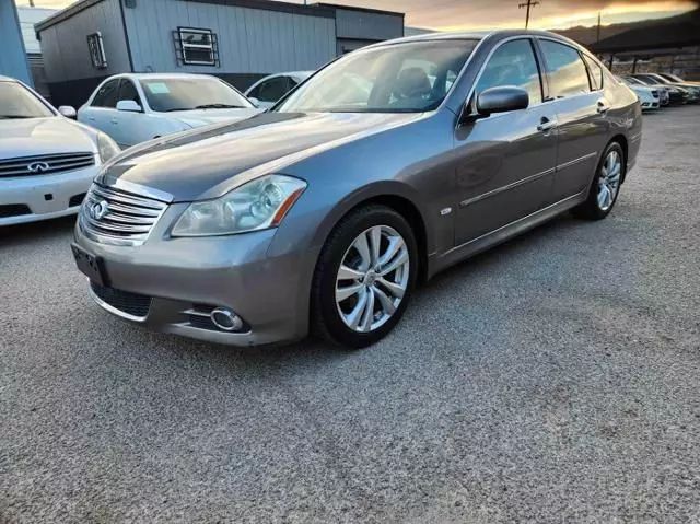 Infiniti M35