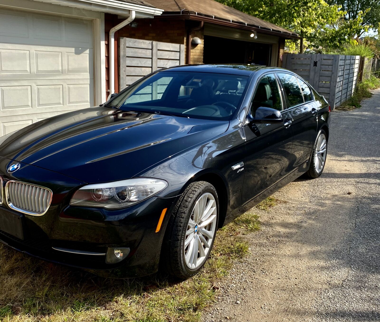 BMW 550i