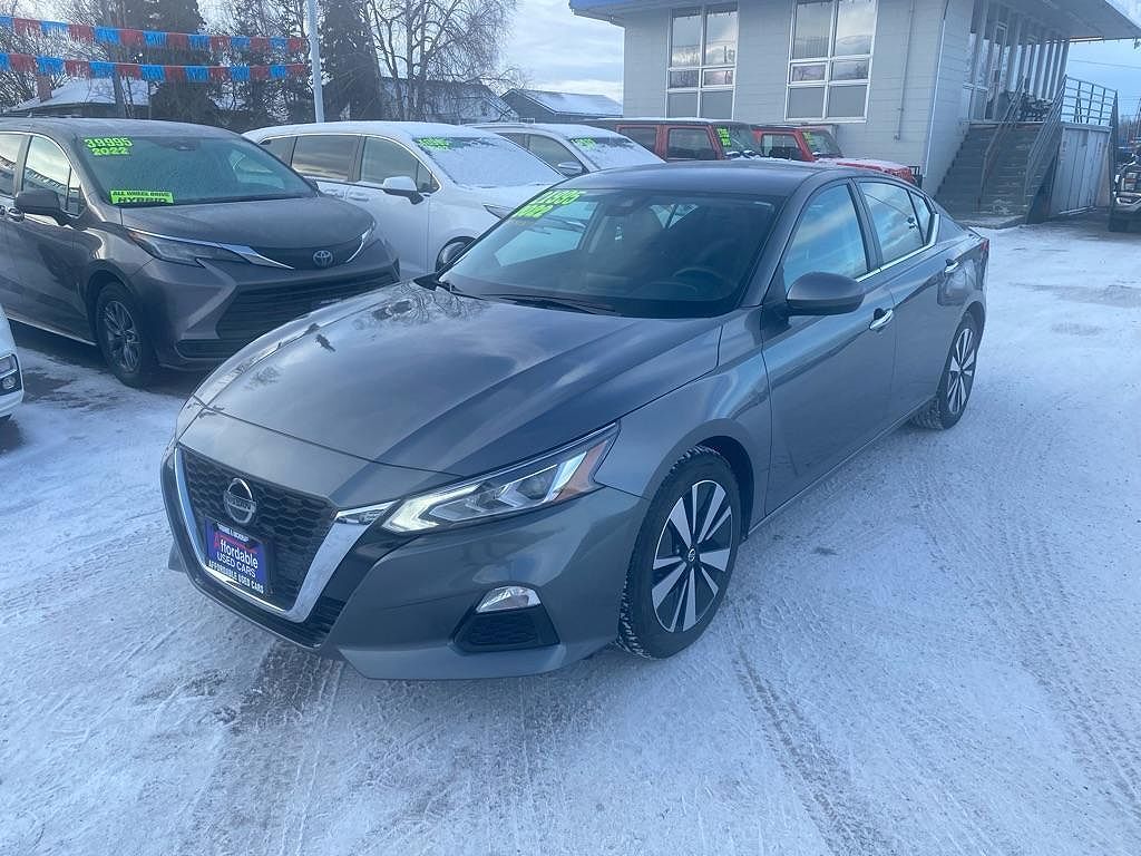 2022 NISSAN Altima