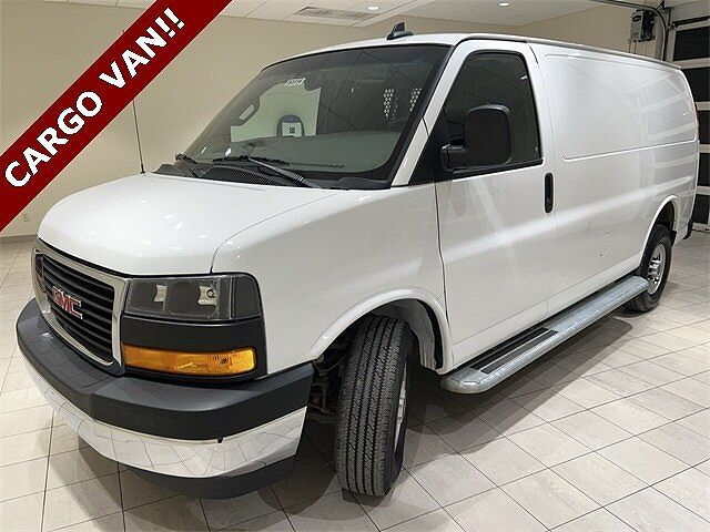 2023 GMC Savana