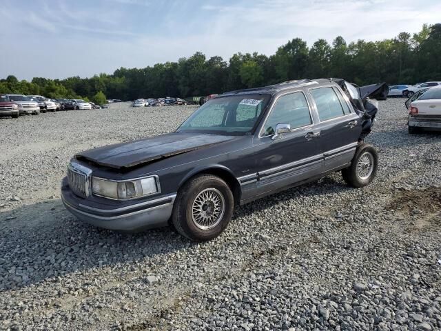 Lincoln Town Car