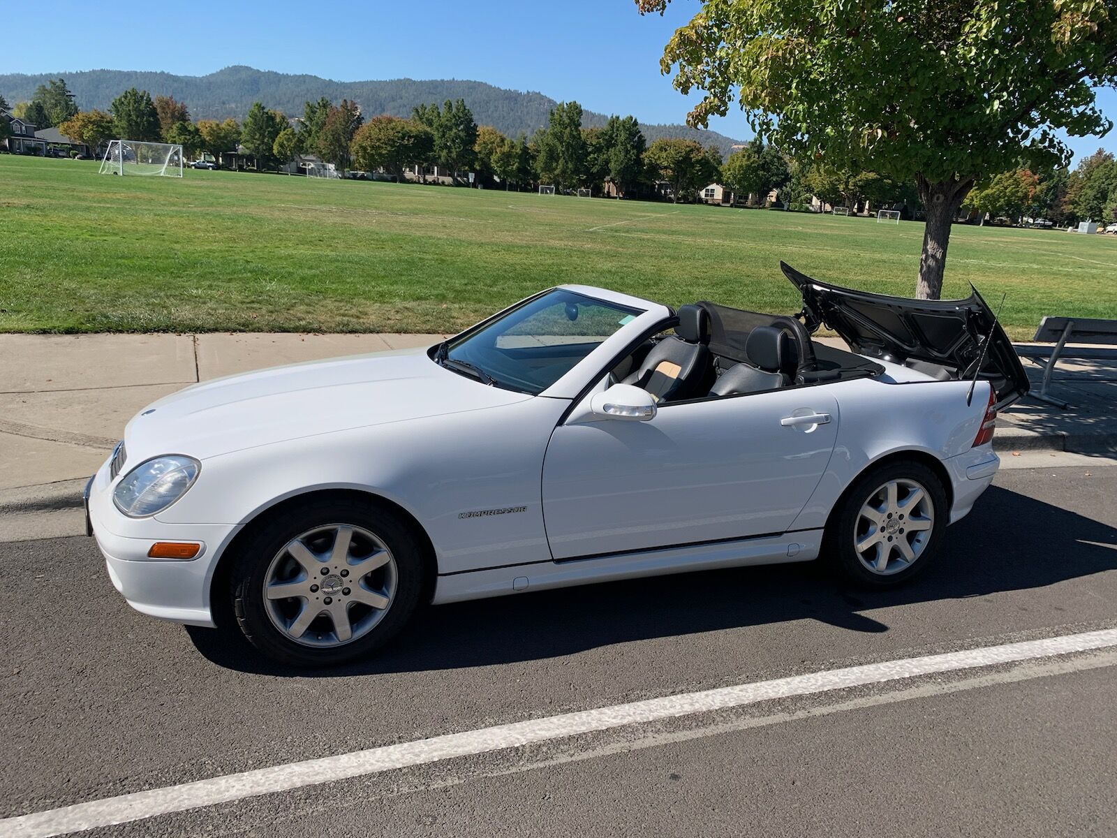 MERCEDES-BENZ