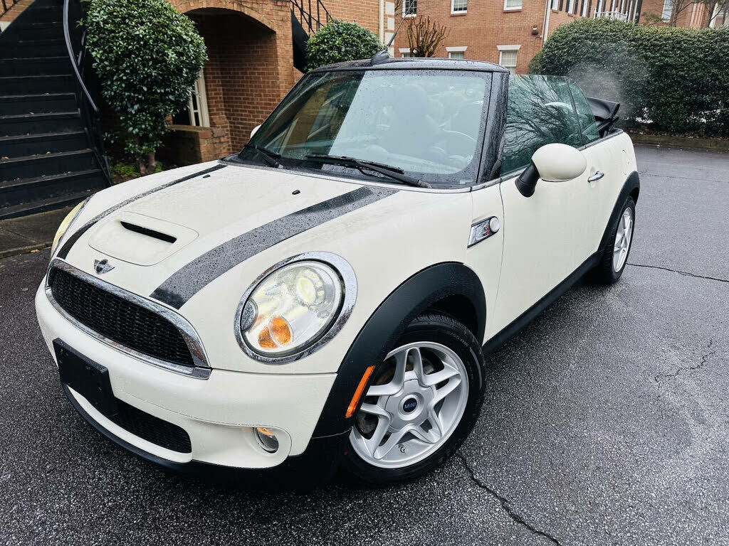 MINI Cooper Convertible