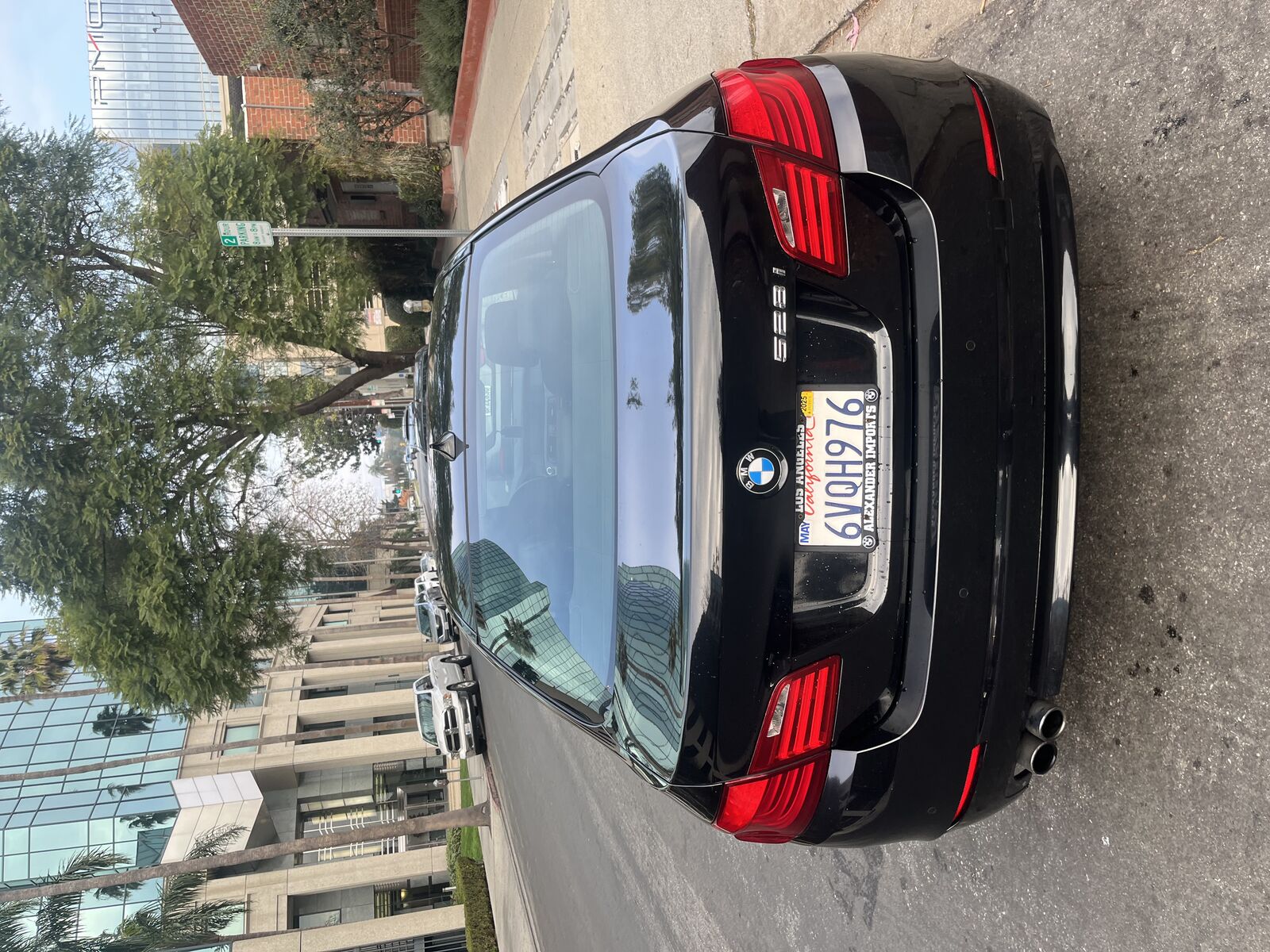 BMW 528i