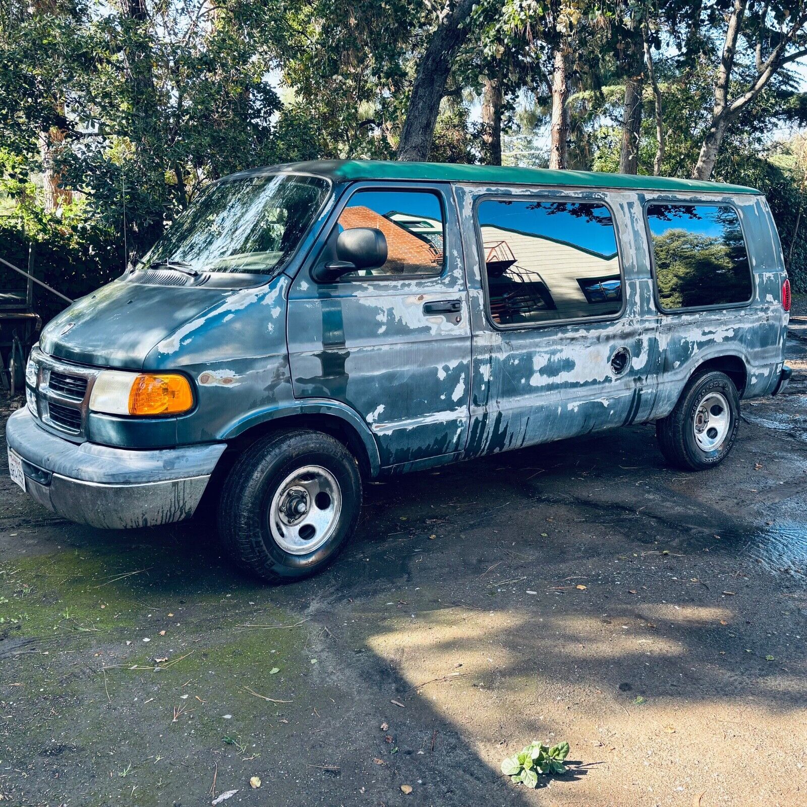 Dodge Ram Van