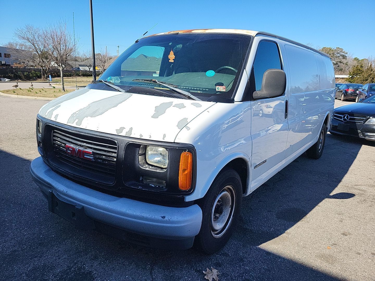 GMC Savana