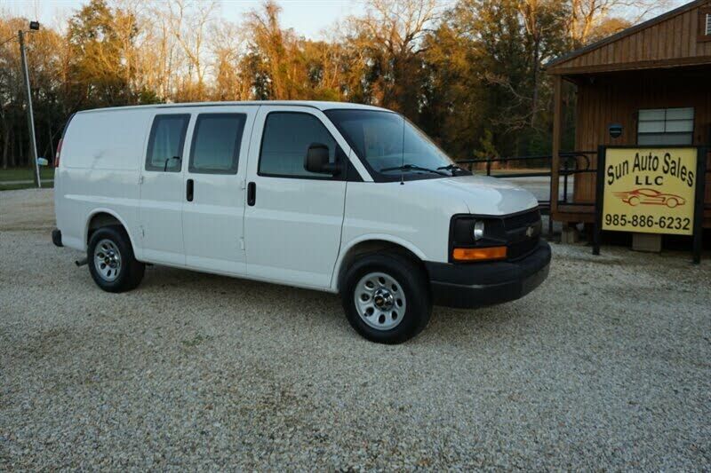 2010 CHEVROLET Express