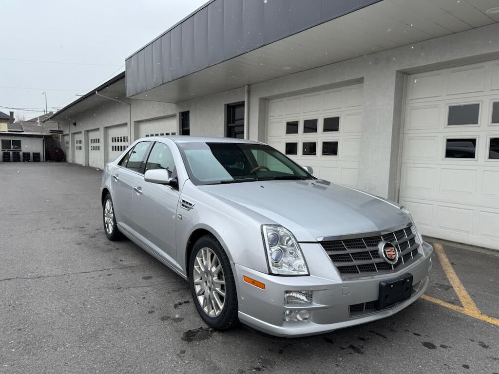 Cadillac STS