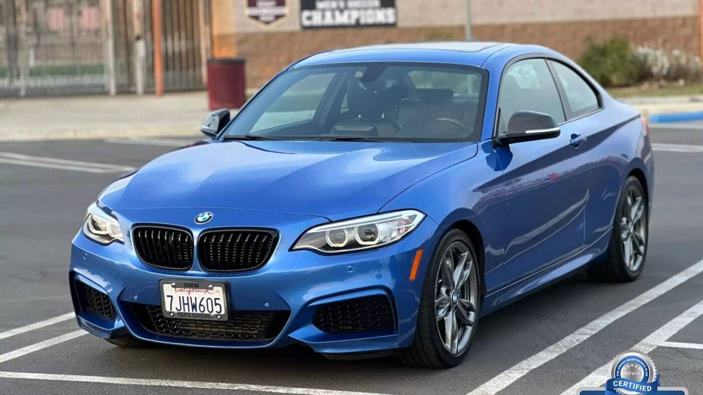 BMW M235i
