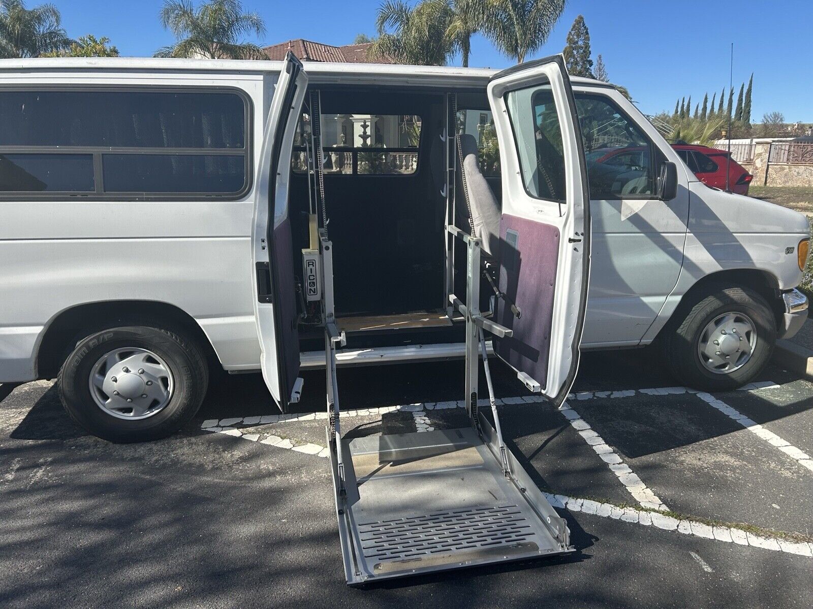 Ford E-150