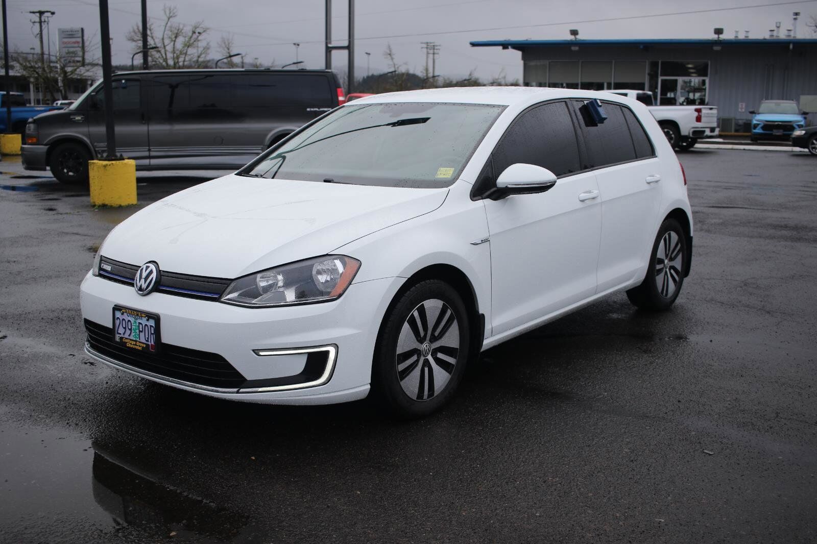 2016 VOLKSWAGEN e-Golf