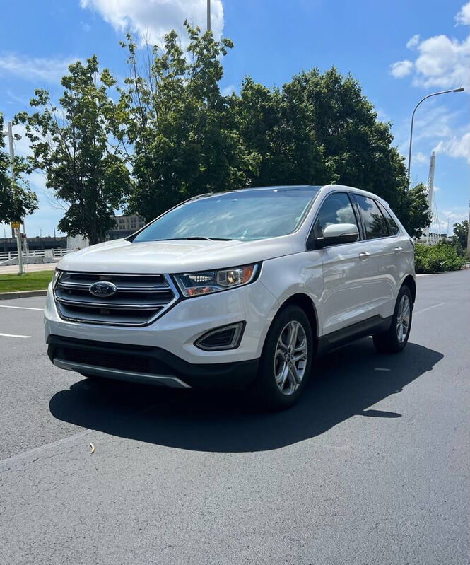 2017 FORD Edge