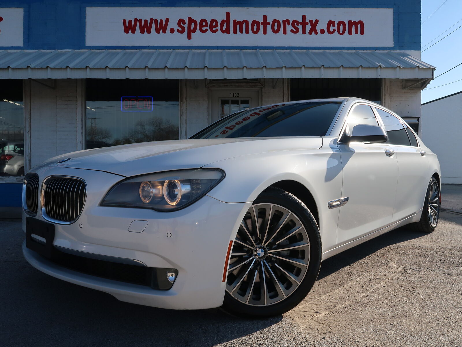 BMW 740Li
