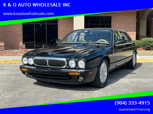 Jaguar XJ8