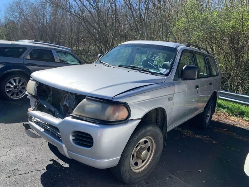 Mitsubishi Montero Sport