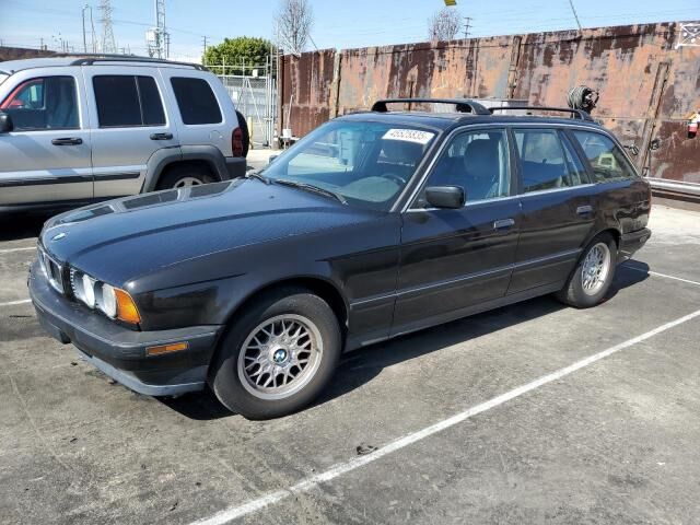 BMW 530i
