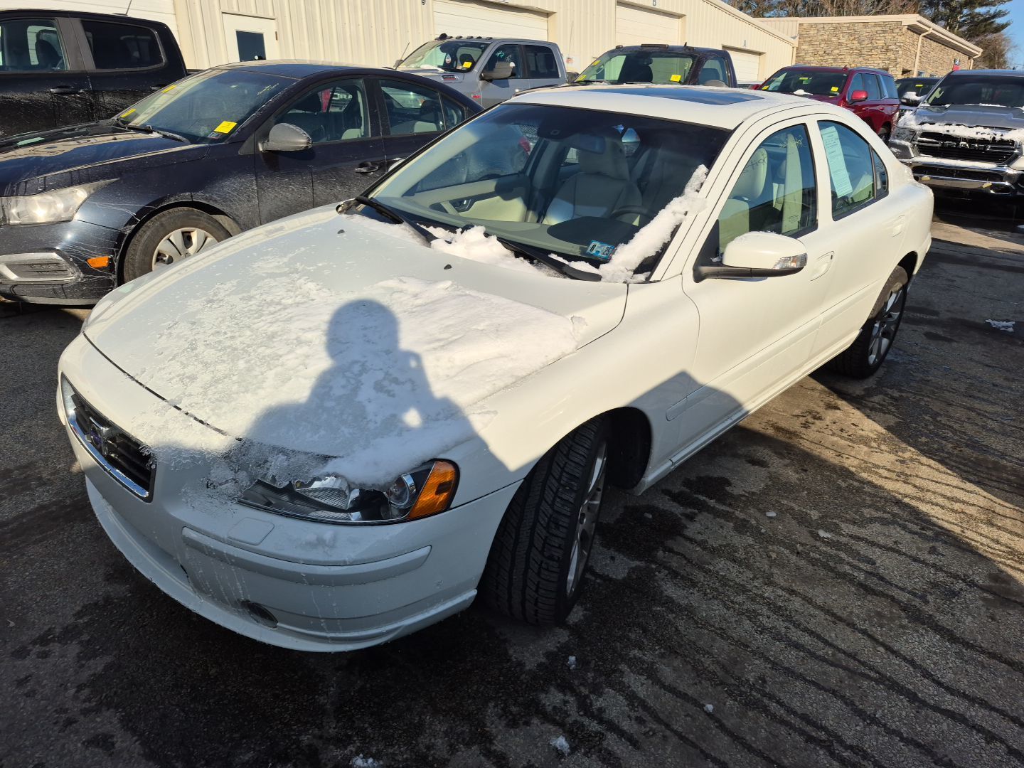 VOLVO